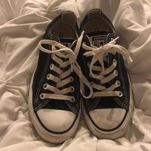 Black converse